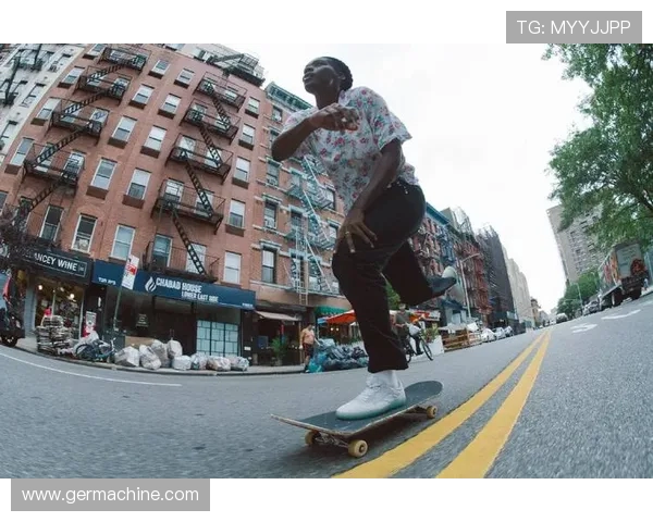 广州滑板队的快攻策略与技巧深度解析 广州滑板队的快攻策略与技巧深度解析