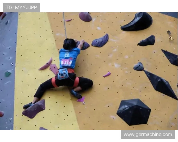 西安攀岩队与杭州攀岩队赛后复盘力量对决的精彩瞬间与启示