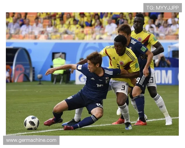 日本与哥伦比亚激战回顾：精彩瞬间与战术分析全记录